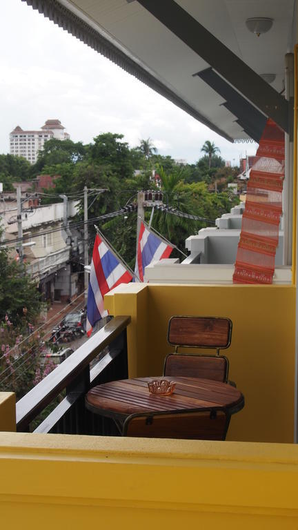Kaldi House Hotel Chiang Mai Ngoại thất bức ảnh