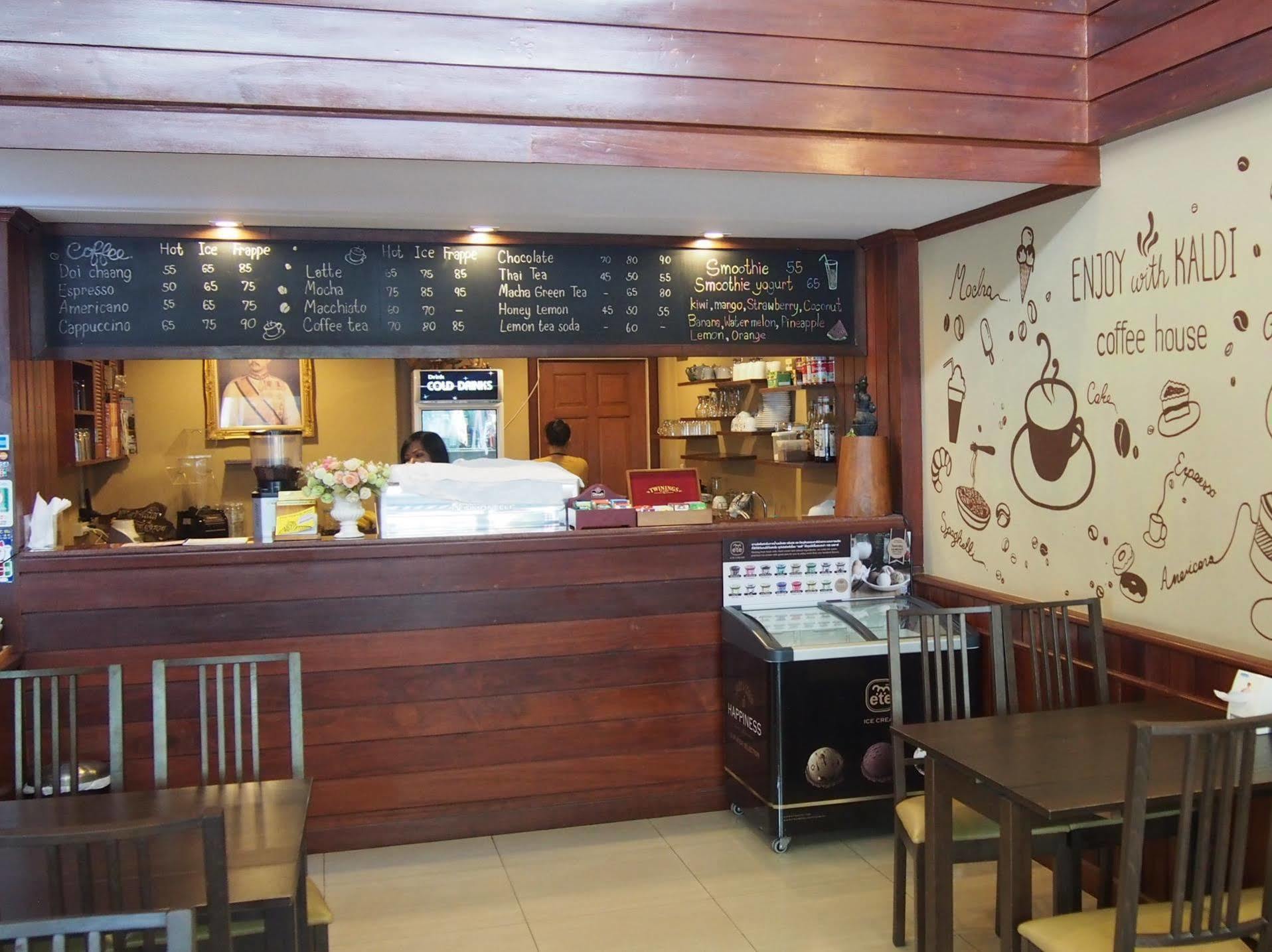 Kaldi House Hotel Chiang Mai Ngoại thất bức ảnh