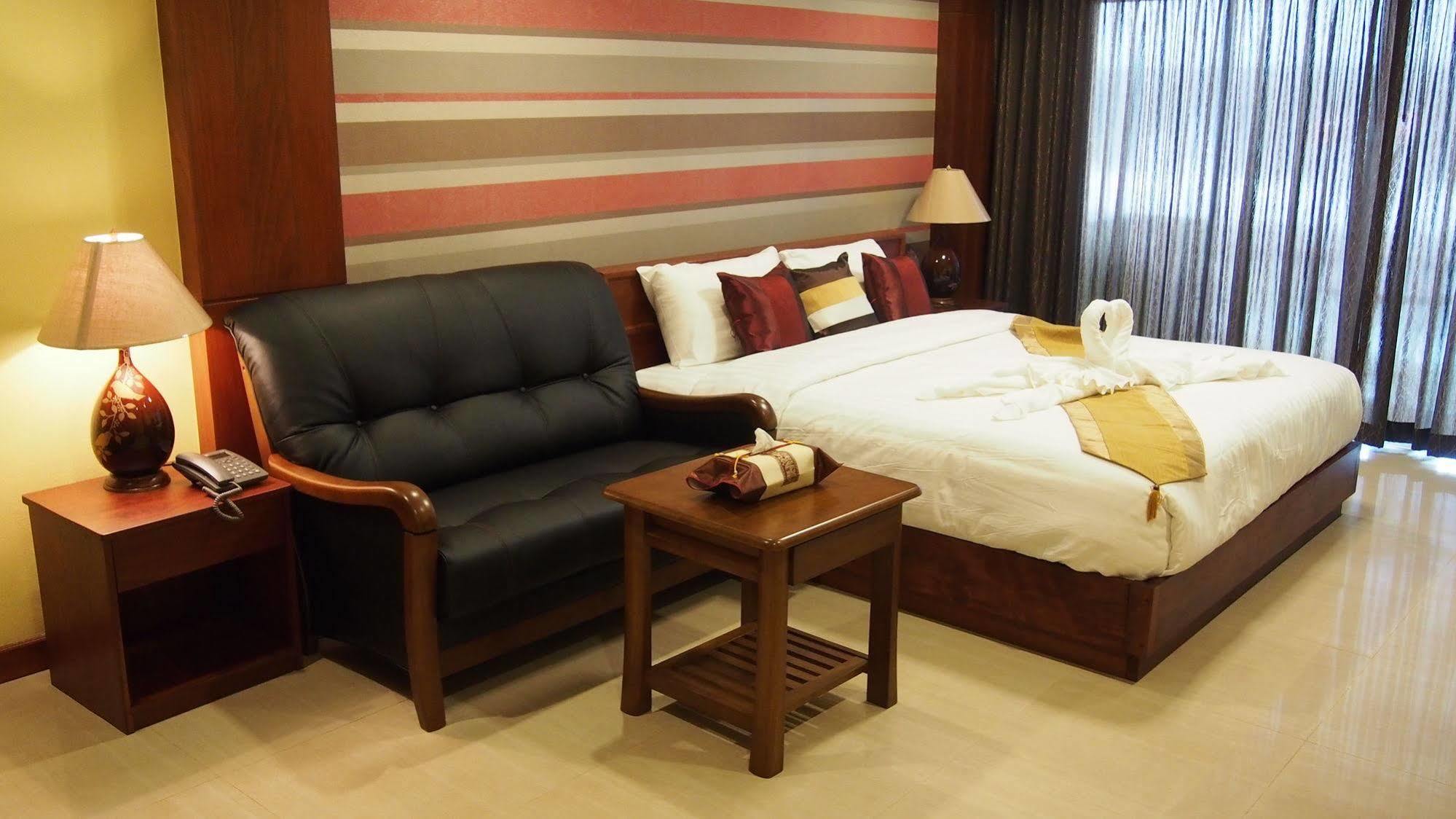 Kaldi House Hotel Chiang Mai Ngoại thất bức ảnh